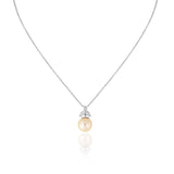 Amelia Pearl Bloom Pendant Chain – Yellow Gold
