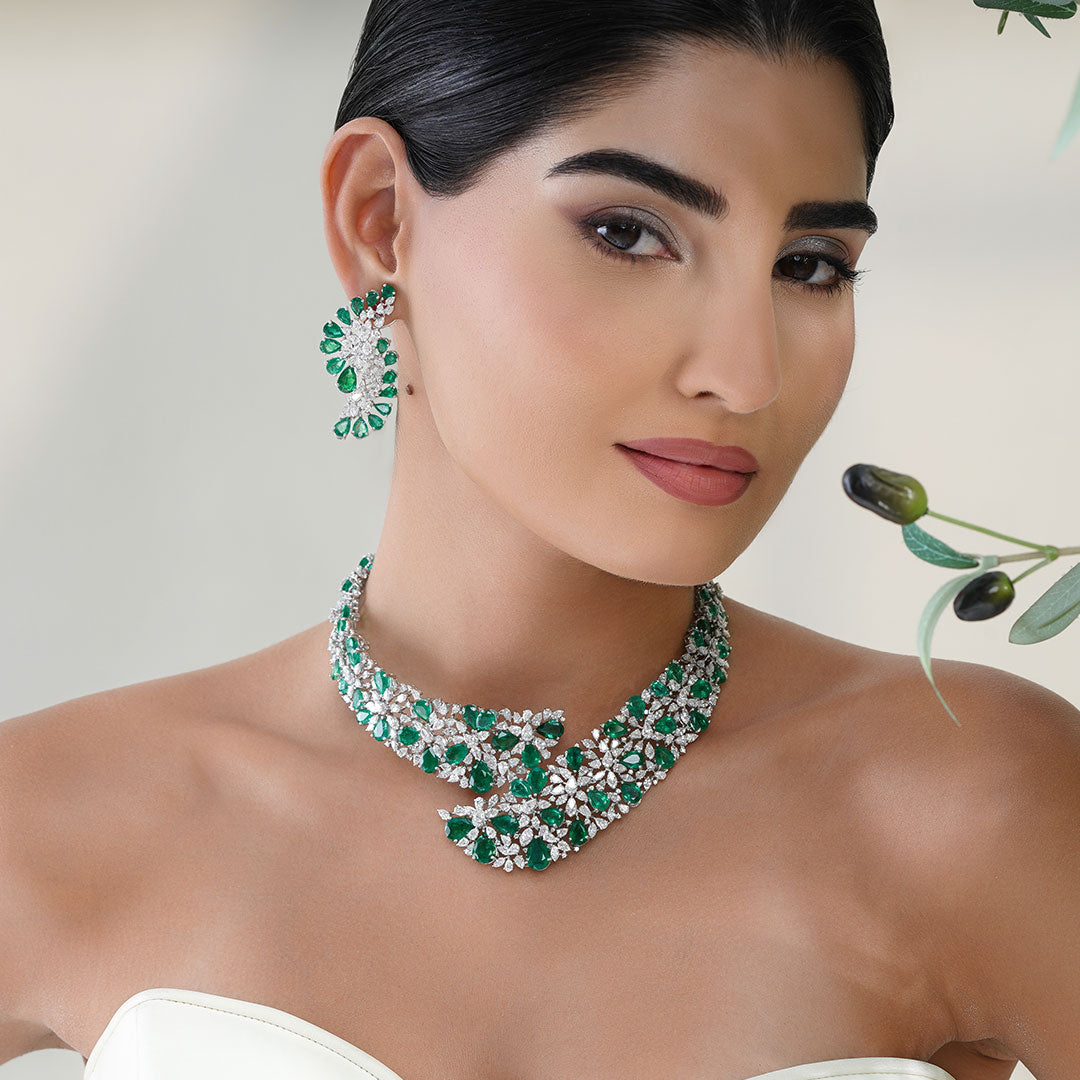 LUMINARA-Luminara-Emerald-and-Diamond-Necklace-2