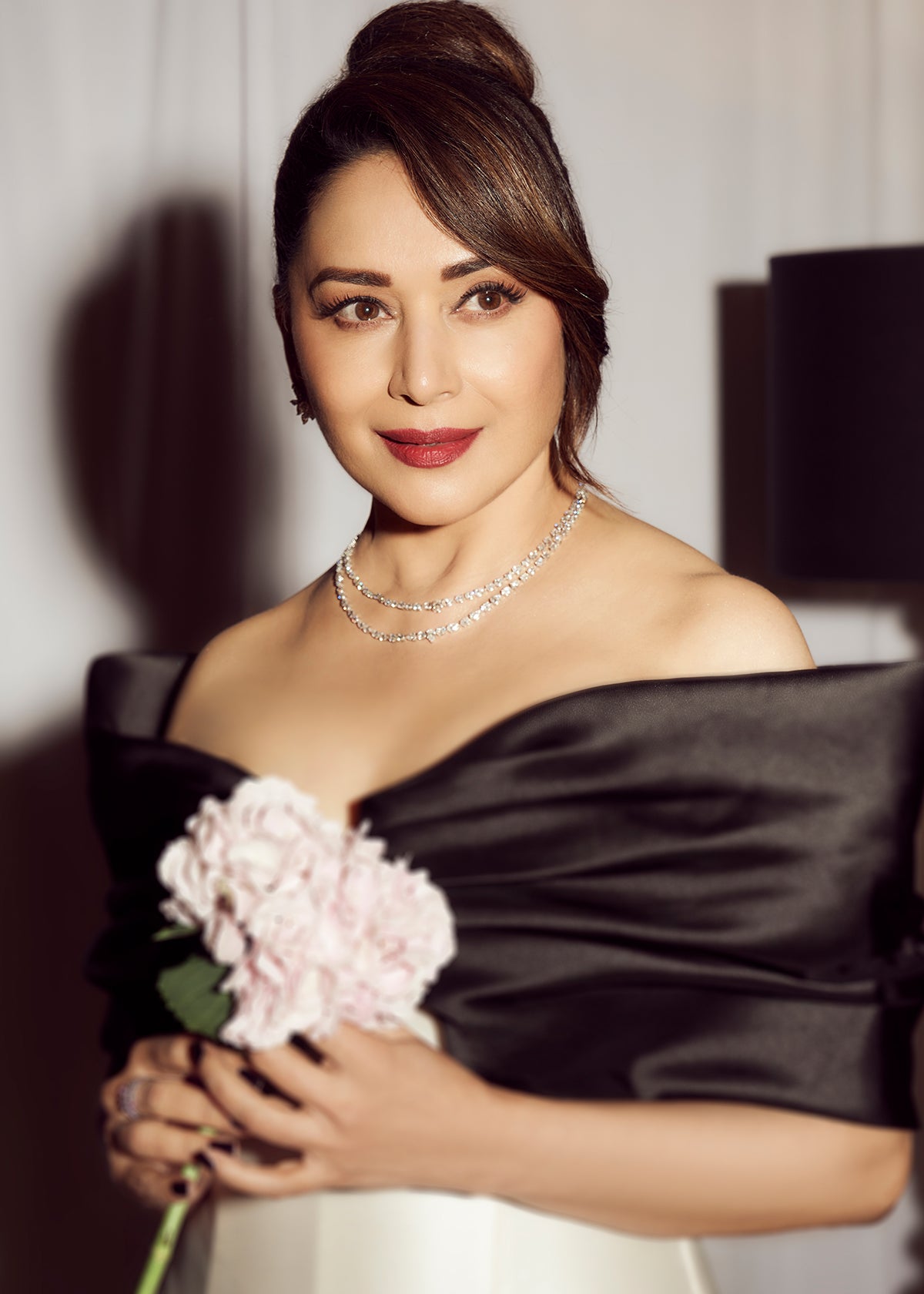 spotted madhuri dixit
